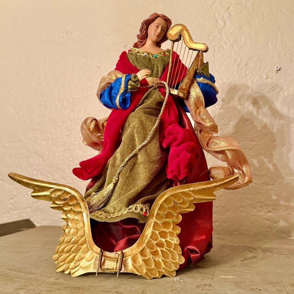 Elegant Balsam Hill Angel Tree Topper with Harp - Picture 3 of 3